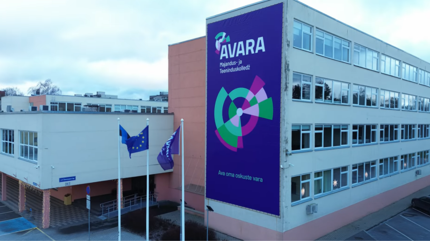 Majandus-ja Teeninduskolledž AVARA_Tammsaare maja